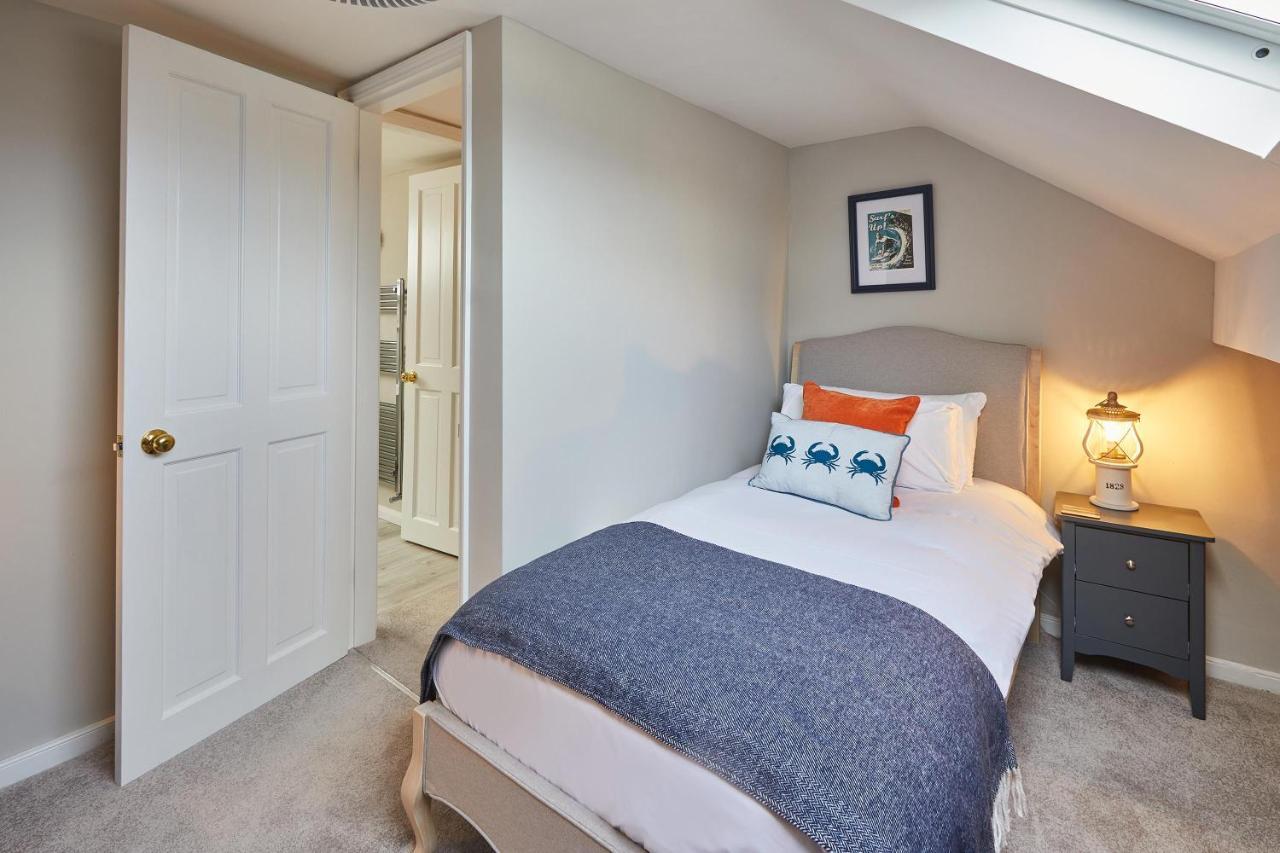 Host & Stay - Ebb Tide Whitby Extérieur photo
